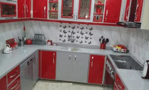مطبخ المنيوم صغير
